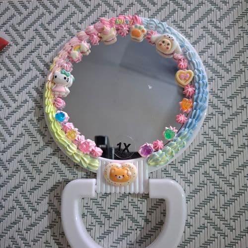 Bubblegum Mirror