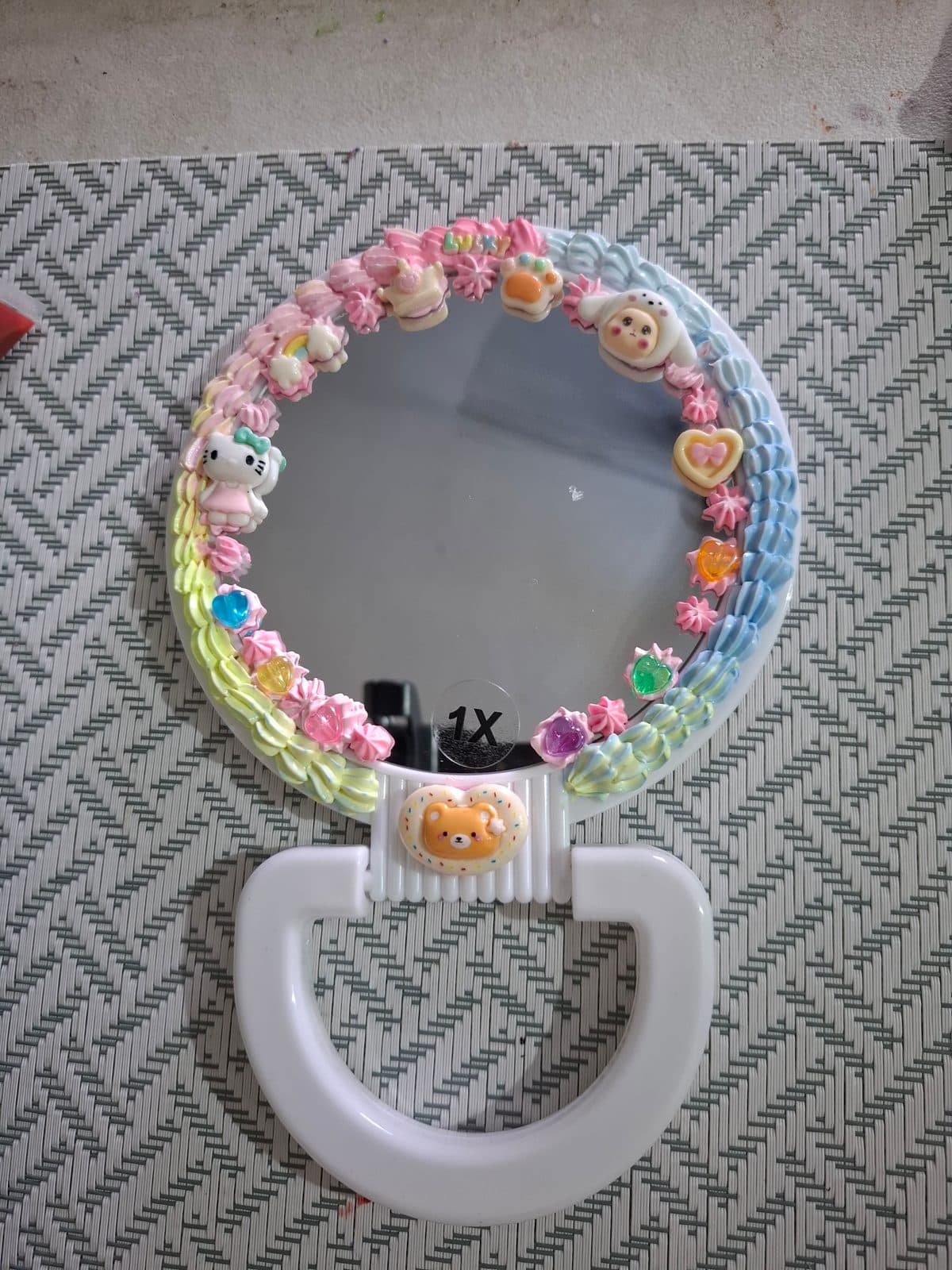 Bubblegum Mirror
