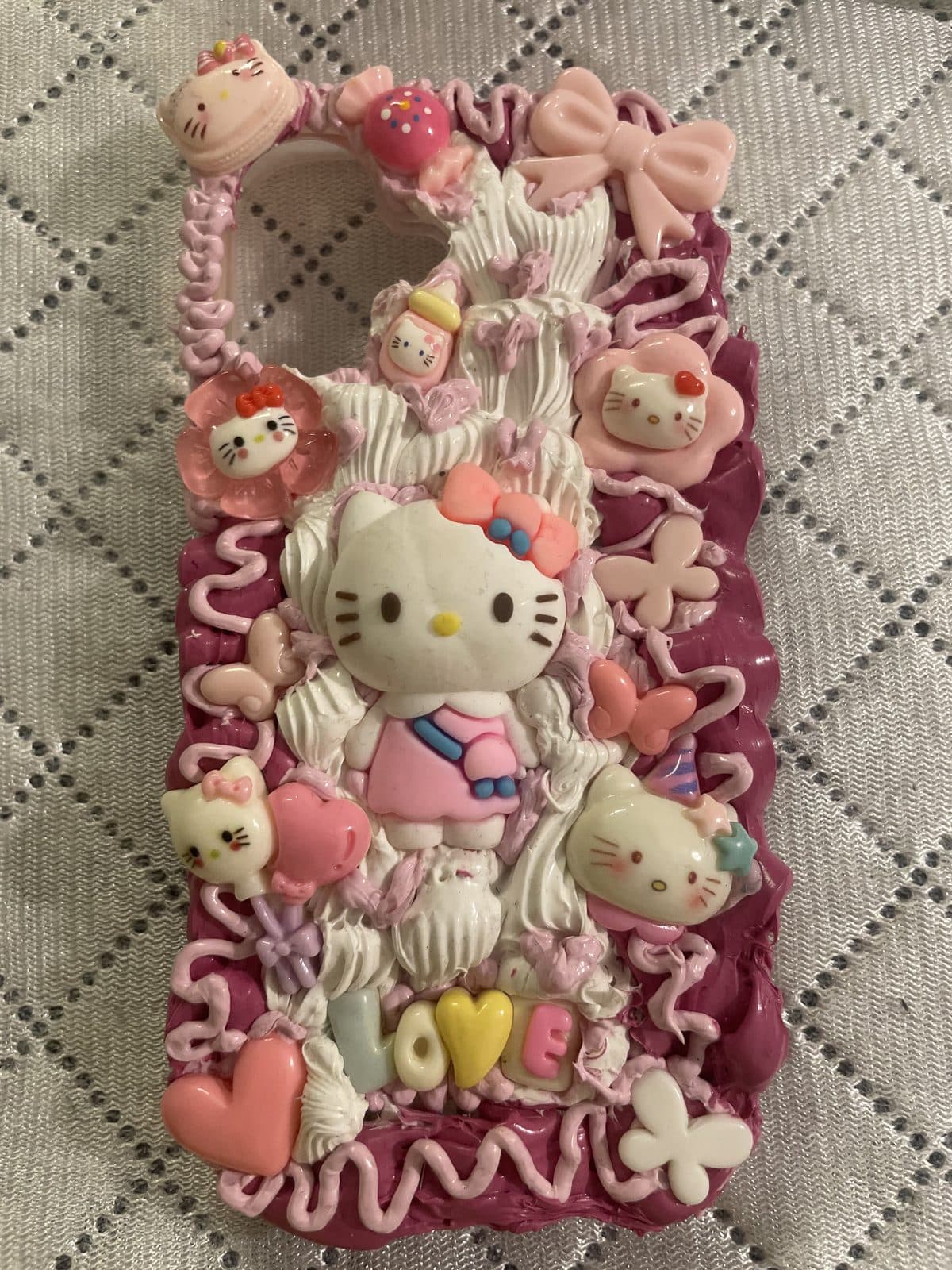 Burgundy Kitty Mix Case